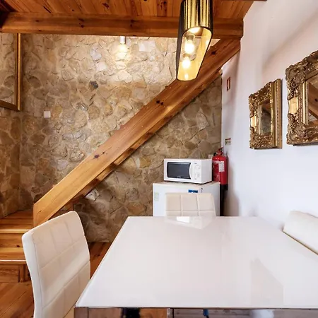 Guestready - Fantastic Rustic Duplex With Terrace Lisbon
