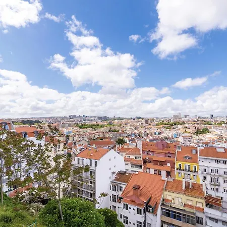 Guestready - Fantastic Rustic Duplex With Terrace * Lisbon
