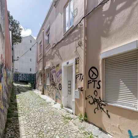 Guestready - Fantastic Rustic Duplex With Terrace Lisbon